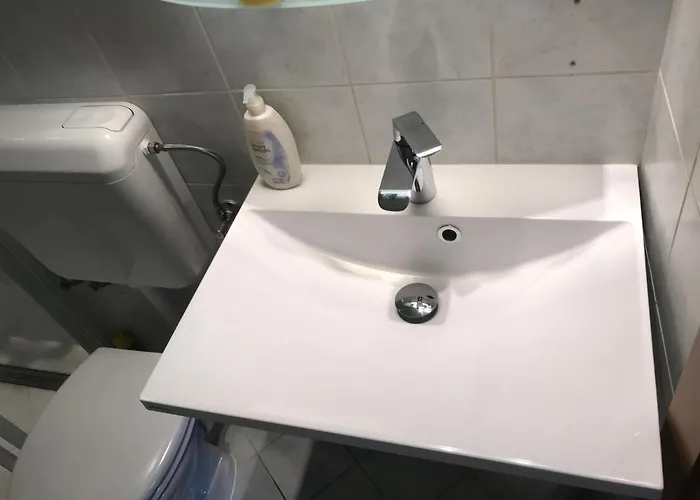 Aranykert Vendeghaz Eger