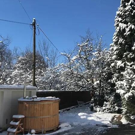 Aranykert Vendeghaz Penzion 4*