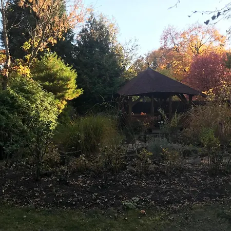 Penzion Aranykert Vendeghaz Eger