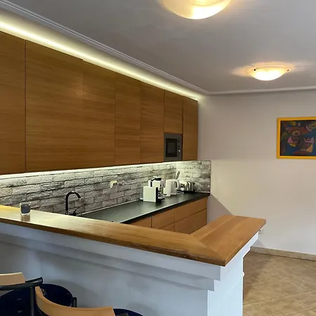 Aranykert Vendeghaz Guest house Eger