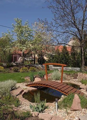 Aranykert Vendeghaz Eger